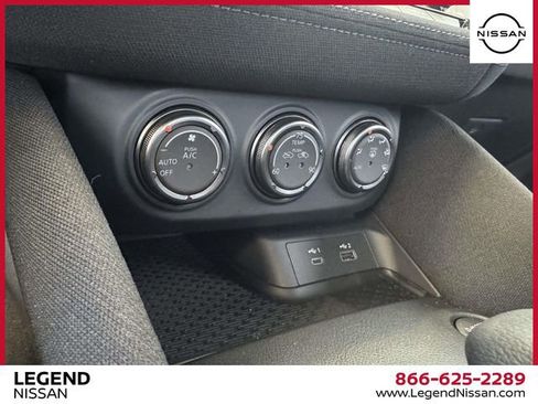 Used 2024 Nissan Z Sport w/ Floor Mat Package image 25