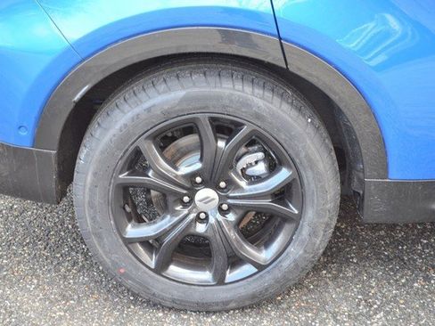 Used 2024 Dodge Hornet R/T Plus w/ Tech Pack Plus w/o Parking image 11