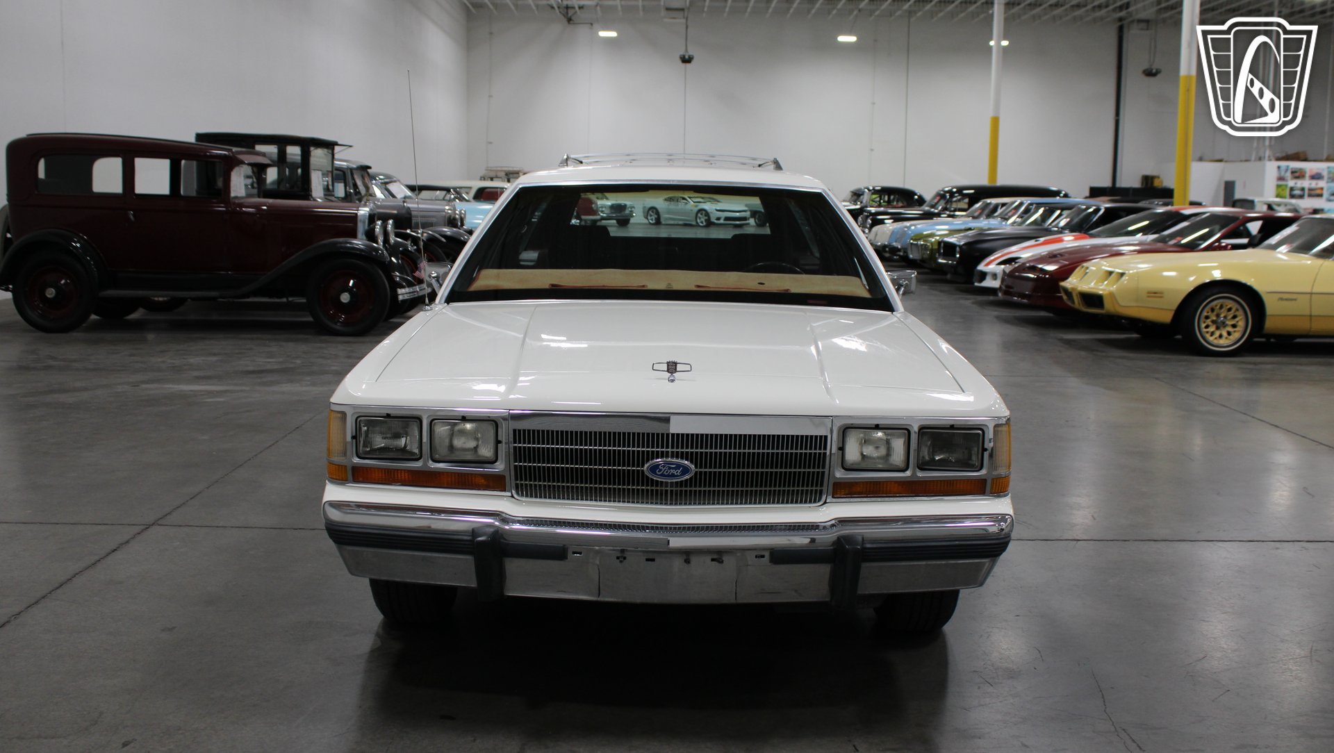 Used 1988 Ford LTD Country Squire RWD image 10