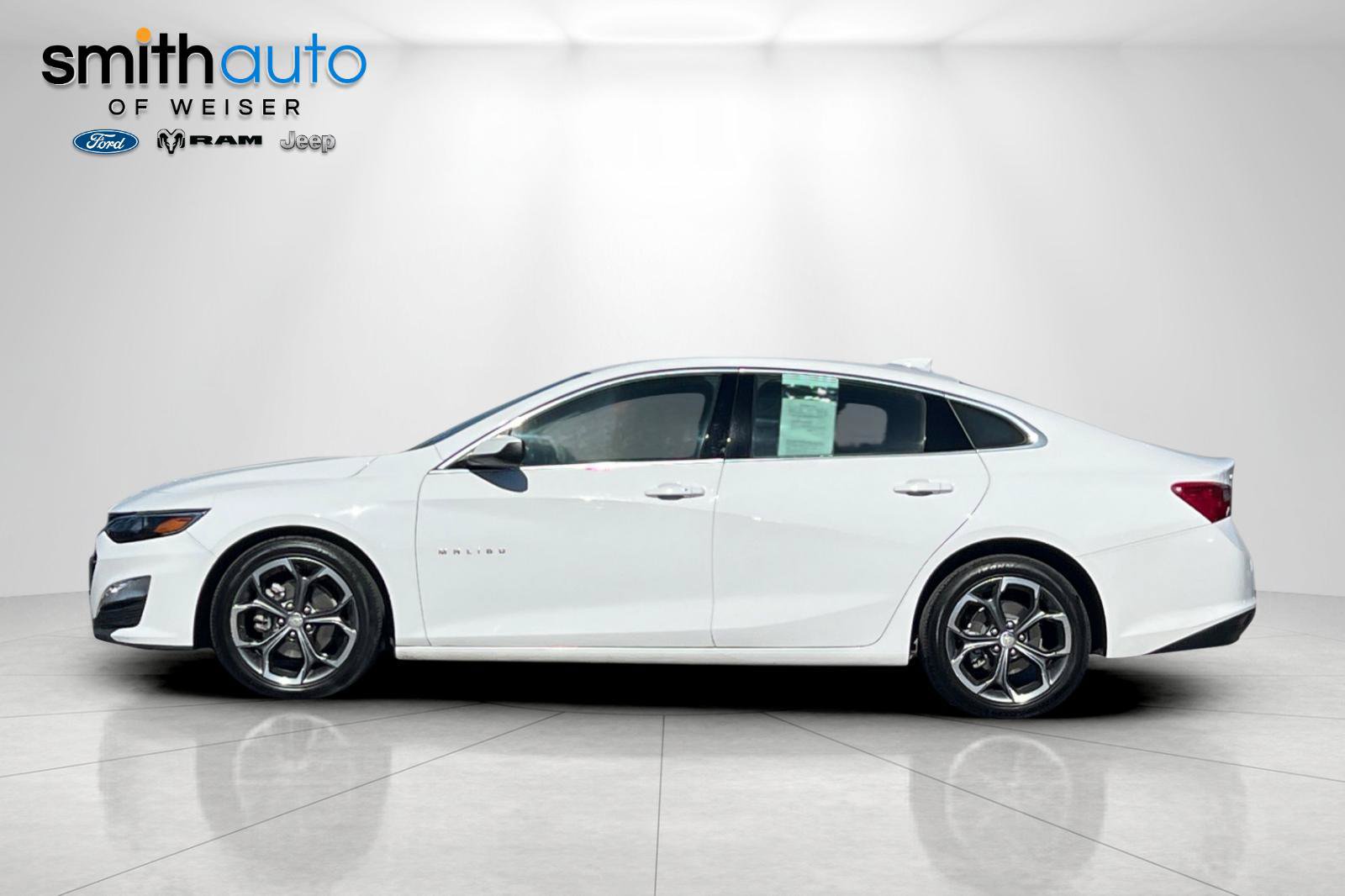 Used 2024 Chevrolet Malibu LT FWD image 8