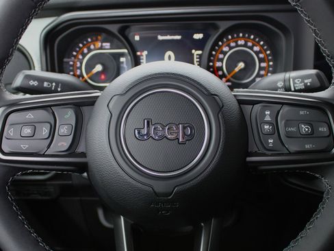 New 2026 Jeep Gladiator Sport AWD/4WD image 20