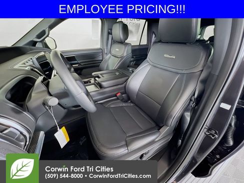 New 2026 Ford Expedition Max Platinum w/ Stealth Performance Package AWD/4WD image 28