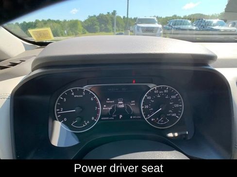 Certified 2023 Nissan Rogue SV w/ SV Premium Package AWD/4WD image 18