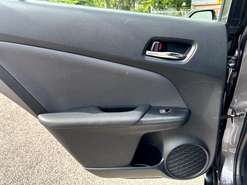 Used 2018 Toyota Prius Two image 32
