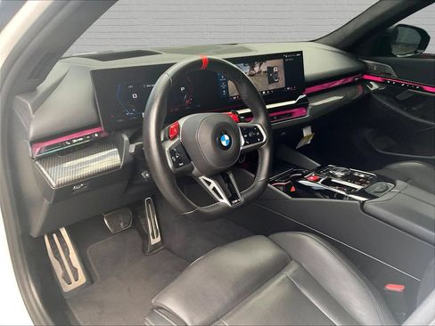 Used 2025 BMW M5 w/ Executive Package AWD/4WD image 15