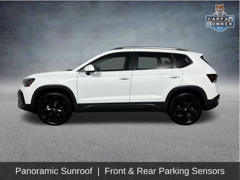 Used 2025 Volkswagen Taos SEL AWD/4WD image 5