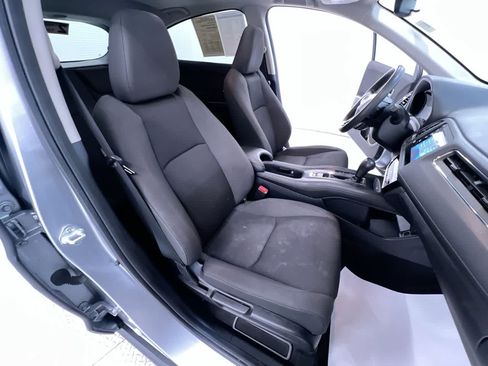 Used 2022 Honda HR-V EX image 34