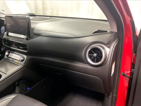 Used 2023 Hyundai Kona Limited image 13