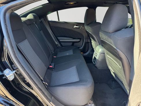 Used 2022 Dodge Charger Scat Pack w/ Driver Convenience Group image 13