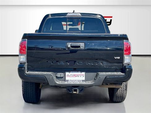 Used 2023 Toyota Tacoma TRD Off-Road image 6