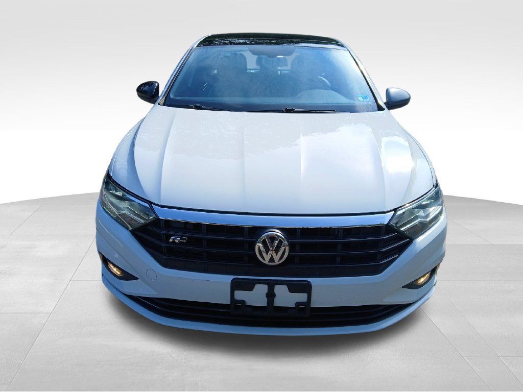 Used 2021 Volkswagen Jetta R-Line w/ R-Line Cold Weather Package FWD image 9