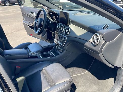 Used 2019 Mercedes-Benz GLA 250 4MATIC image 27