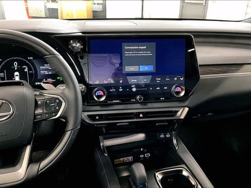 New 2026 Lexus RX 450h AWD image 7