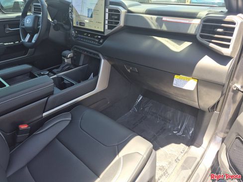 New 2026 Toyota Tundra Limited AWD/4WD image 12