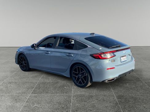 Used 2022 Honda Civic Sport Touring image 3