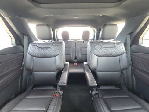 Used 2025 Ford Explorer Platinum w/ Ultimate Package RWD image 20