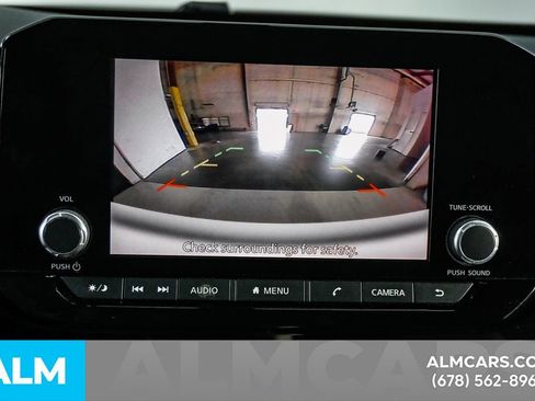 Used 2022 Nissan Pathfinder SV FWD image 37