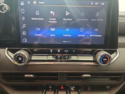 Used 2024 Chevrolet Colorado Trail Boss w/ Technology Package image 19