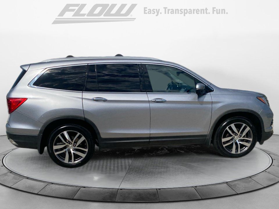 Used 2016 Honda Pilot Touring image 10