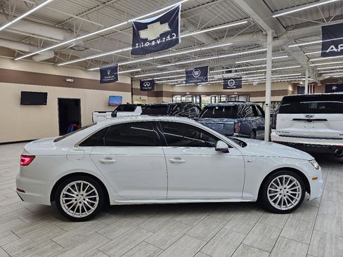 Used 2017 Audi A4 2.0T Premium Plus w/ Premium Plus Package FWD image 5
