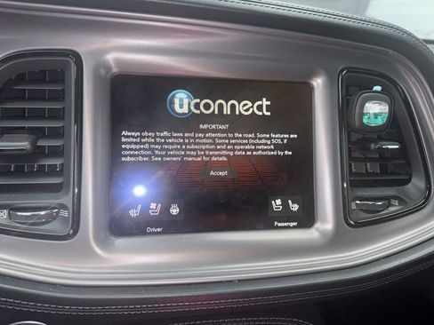 Certified 2023 Dodge Challenger R/T w/ Plus Package image 7