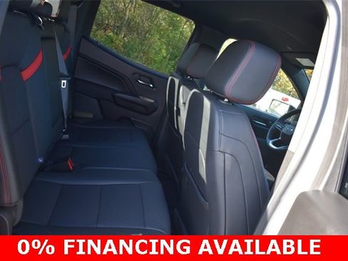 New 2025 Chevrolet Colorado Z71 w/ Midnight Edition image 15