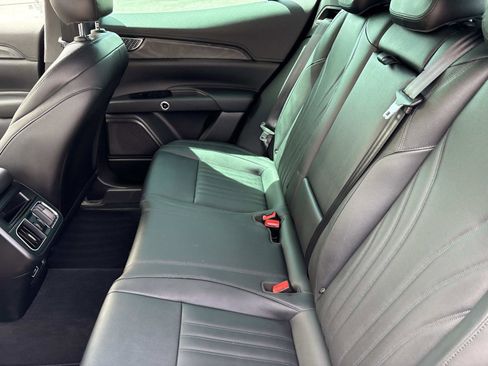 Used 2023 Maserati Grecale Modena image 32