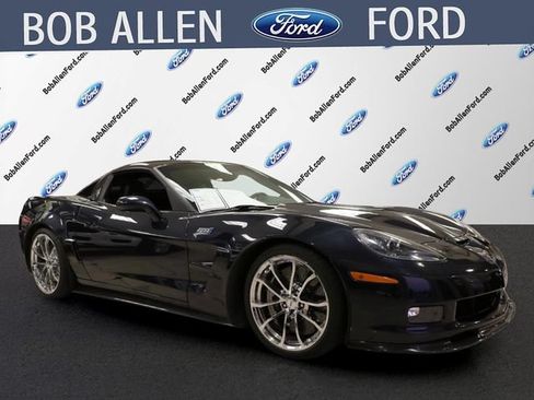 Used 2013 Chevrolet Corvette ZR1 w/ 3ZR Preferred Equipment Group RWD image 2