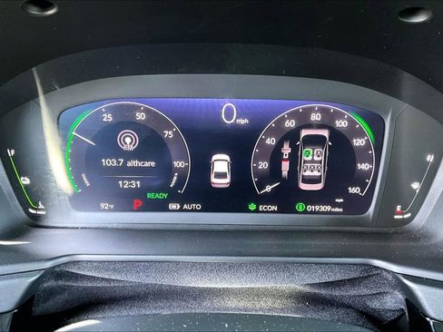 Certified 2025 Honda Accord Sport image 10