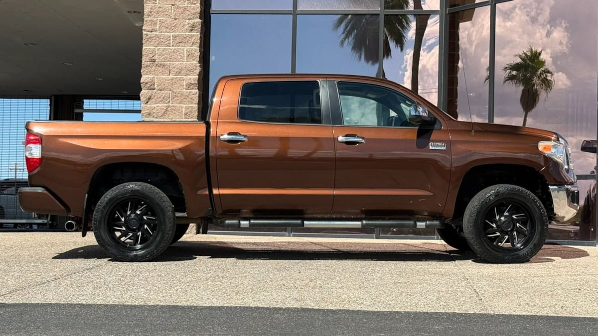Used 2015 Toyota Tundra 1794 Edition AWD/4WD image 15