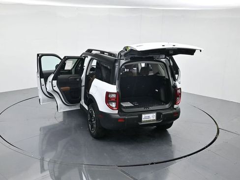 New 2025 Ford Bronco Sport Outer Banks w/ Outer Banks Tech Package+ image 42