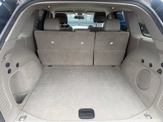 Used 2012 Jeep Grand Cherokee Laredo AWD/4WD image 6