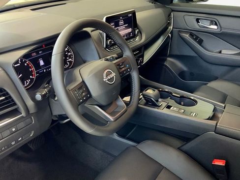 New 2026 Nissan Rogue SV w/ SV Premium Package image 8