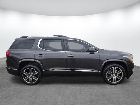 Used 2018 GMC Acadia Denali image 3