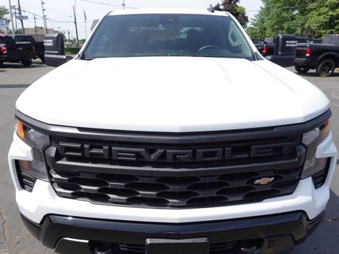 Used 2024 Chevrolet Silverado 1500 W/T w/ WT Value Package AWD/4WD image 6