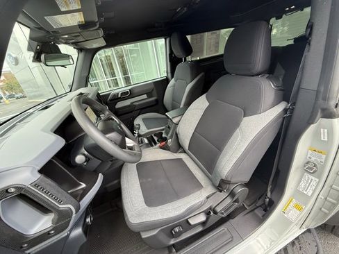 Used 2023 Ford Bronco 2-Door image 11
