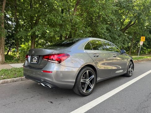 Used 2019 Mercedes-Benz A 220 image 4