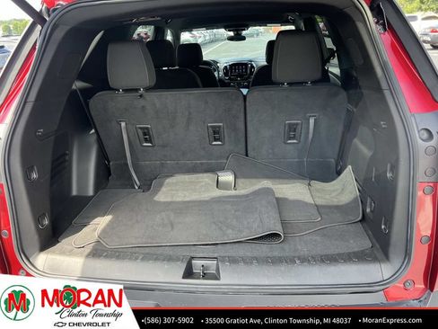 Certified 2023 Chevrolet Traverse LT FWD image 13