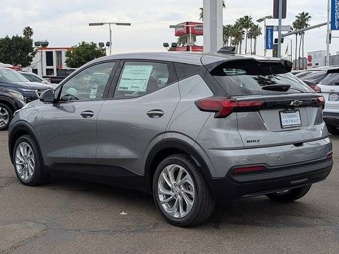 New 2027 Chevrolet Bolt LT w/ Comfort Package FWD image 10
