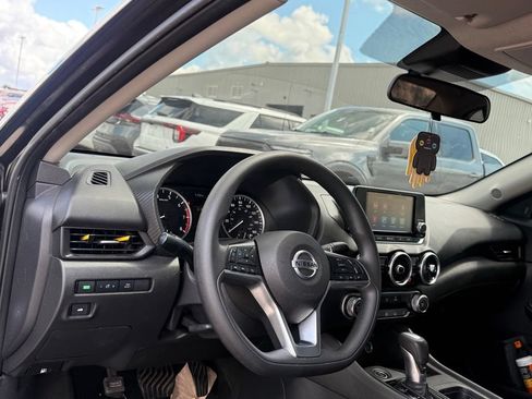 Used 2021 Nissan Sentra S FWD image 3