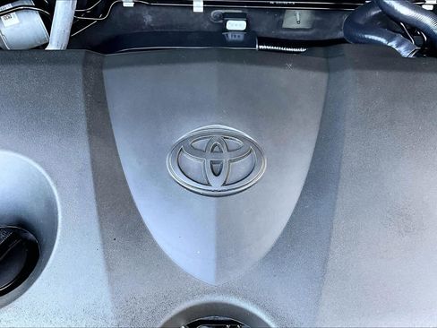 Certified 2024 Toyota RAV4 LE image 32