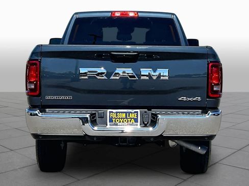Used 2025 RAM 2500 Big Horn AWD/4WD image 4