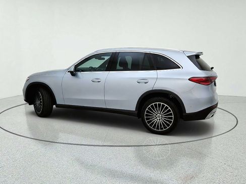 Used 2026 Mercedes-Benz GLC 300 4MATIC image 13