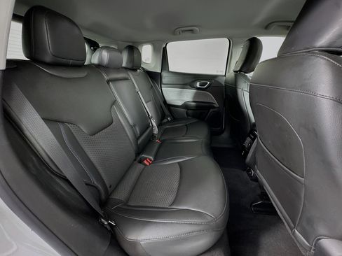 Used 2022 Jeep Compass Latitude w/ Convenience Group image 25