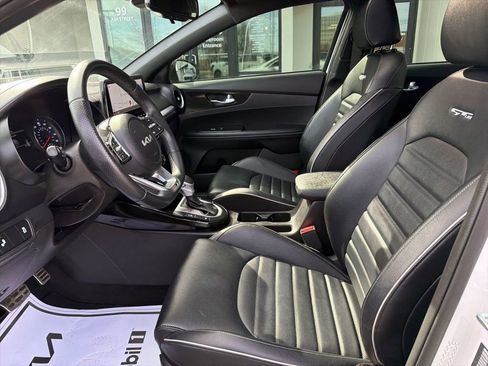 Used 2022 Kia Forte GT-Line w/ GT-Line Premium Package image 26