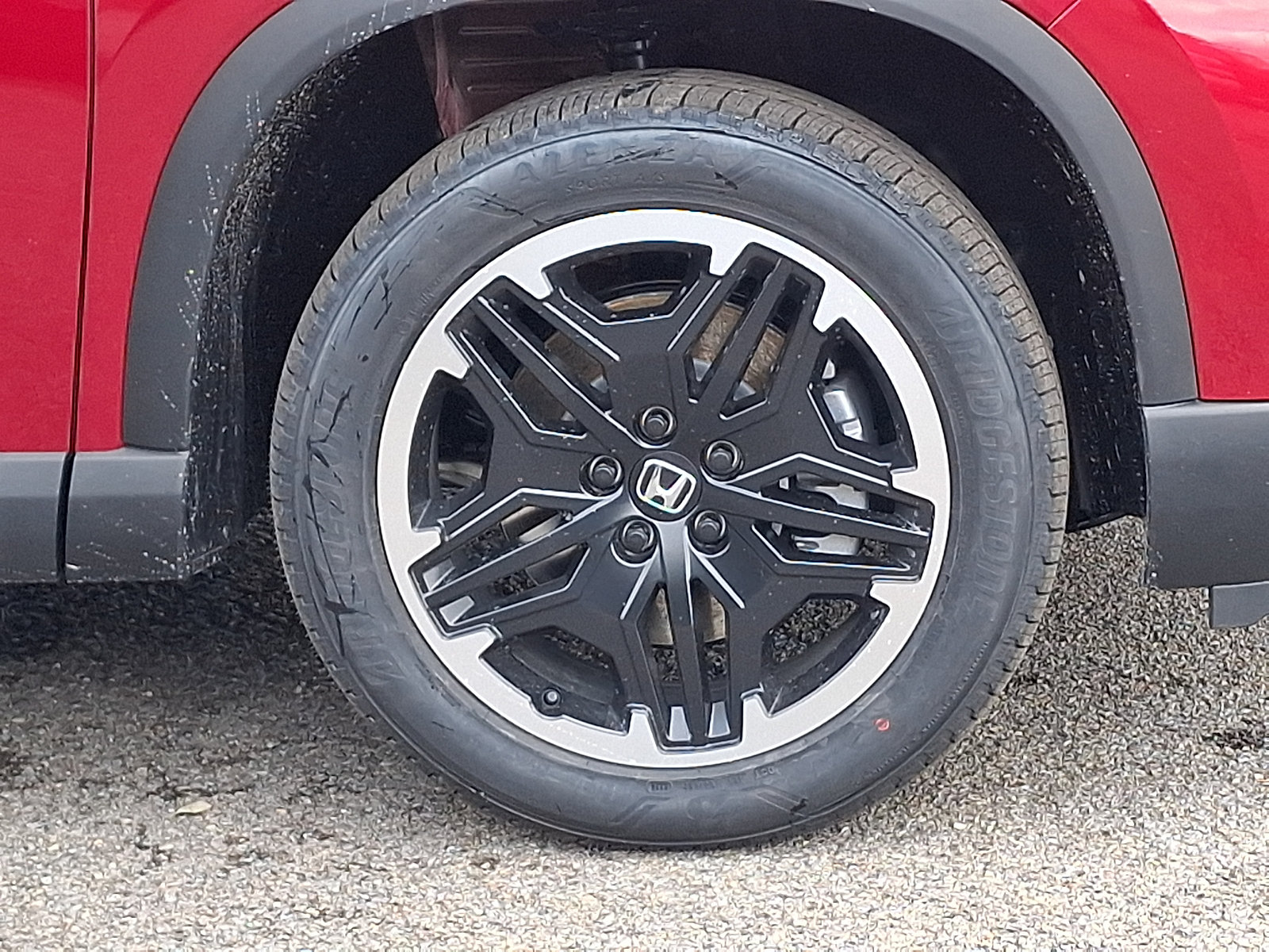 New 2026 Honda Pilot Touring image 8