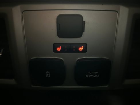 Used 2020 Ford F150 Lariat w/ Equipment Group 502A Luxury image 31