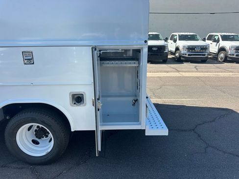 New 2026 Ford E-350 and Econoline 350 Super Duty w/ Power Equipment Group image 19