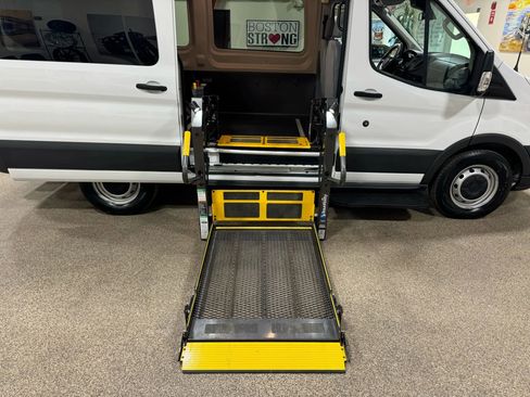 Used 2016 Ford Transit 150 130 Medium Roof image 44