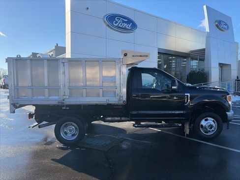 Used 2022 Ford F350 XLT w/ XLT Value Package image 8